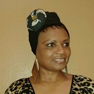 (SOLD)Pre-tied headwrap